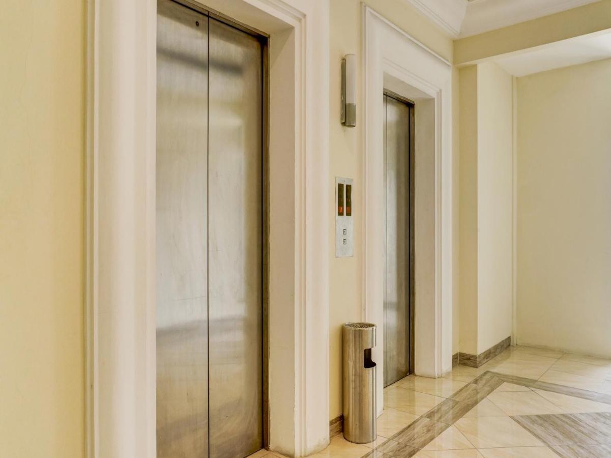 Townhouse Oak Hotel Grand Cikarang Exterior foto
